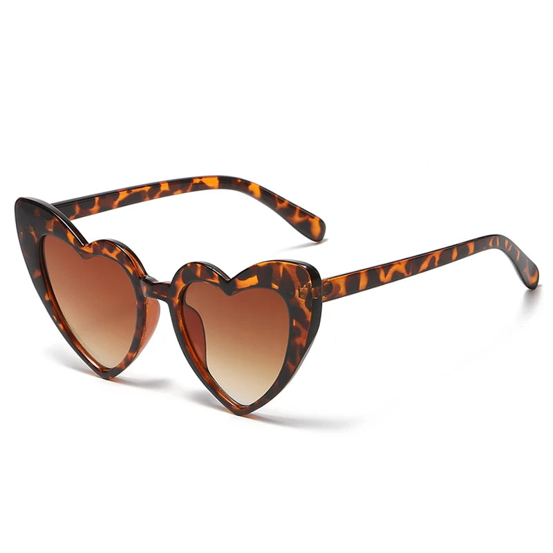 Heart-Shaped Cat Eye Sunglasses – Retro Oversized Eyewear for Women & Men