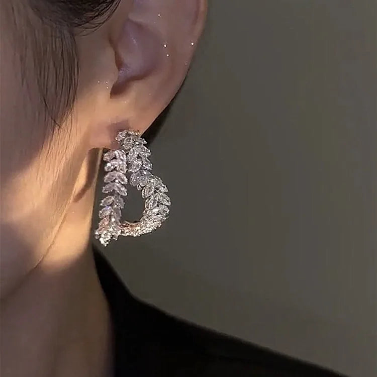 Luxury Zircon Flower Stud Earrings - Image 2